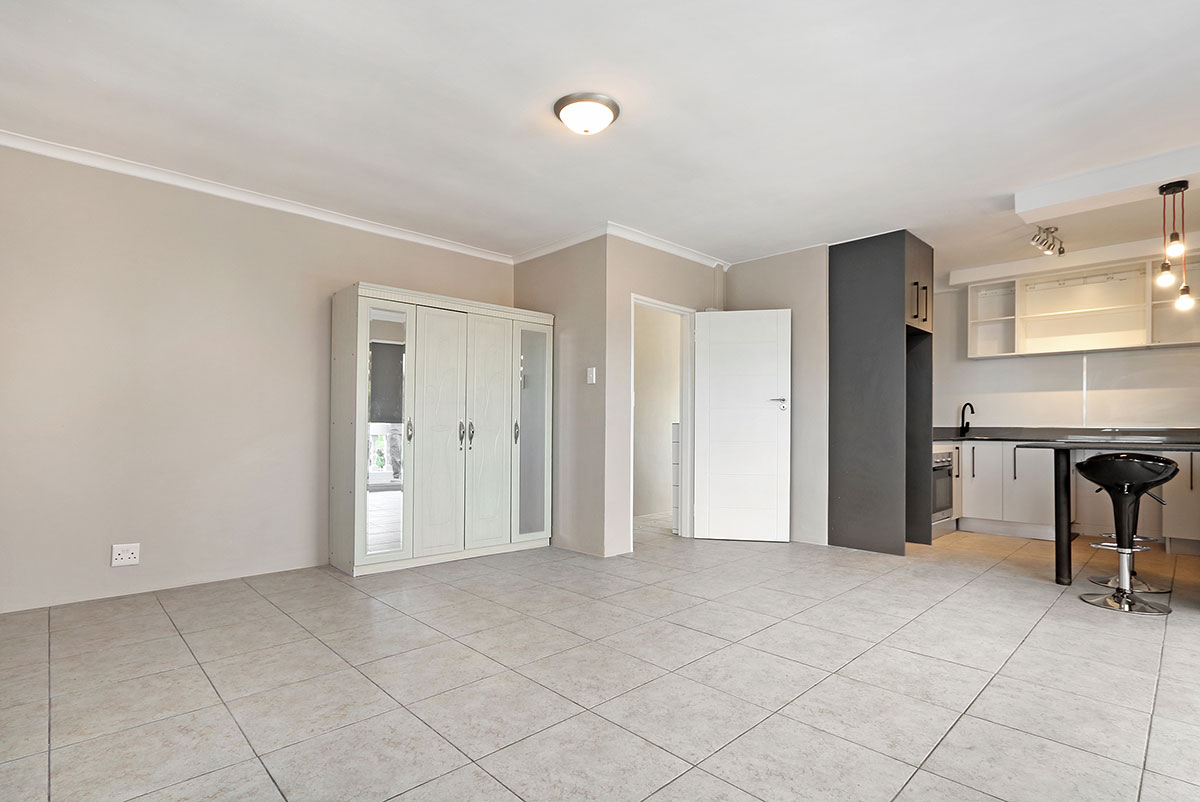 Unit1-Open plan kitchen